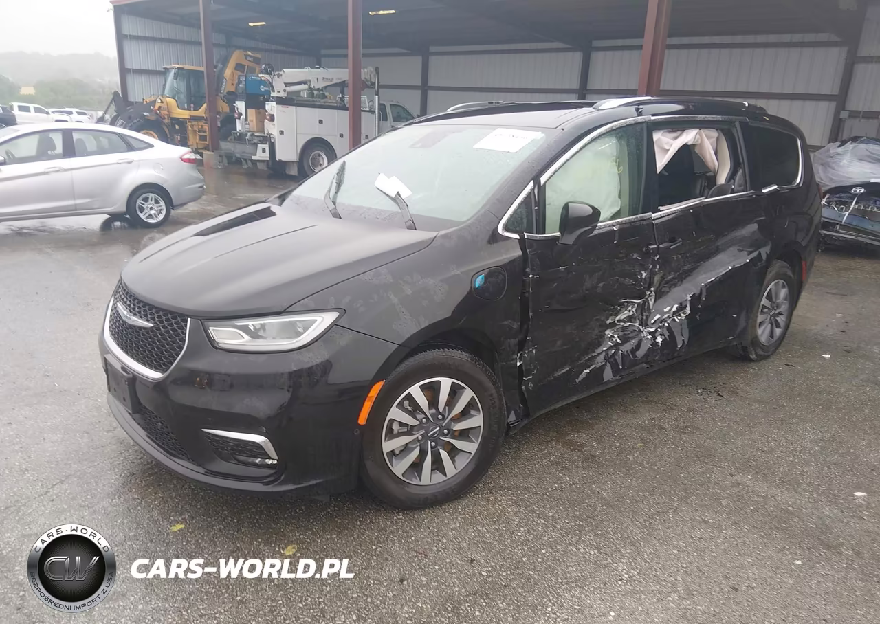 2021 Chrysler Pacifica Hybrid Touring L VIN:2C4RC1L75MR591659 - 2