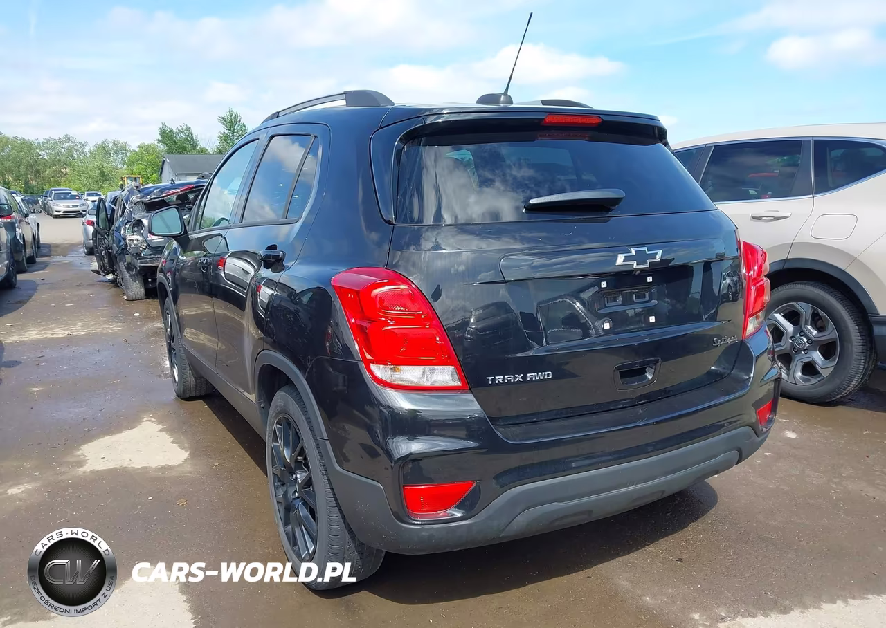 2022 Chevrolet Trax Awd Lt VIN:KL7CJPSM4NB540043 - 3