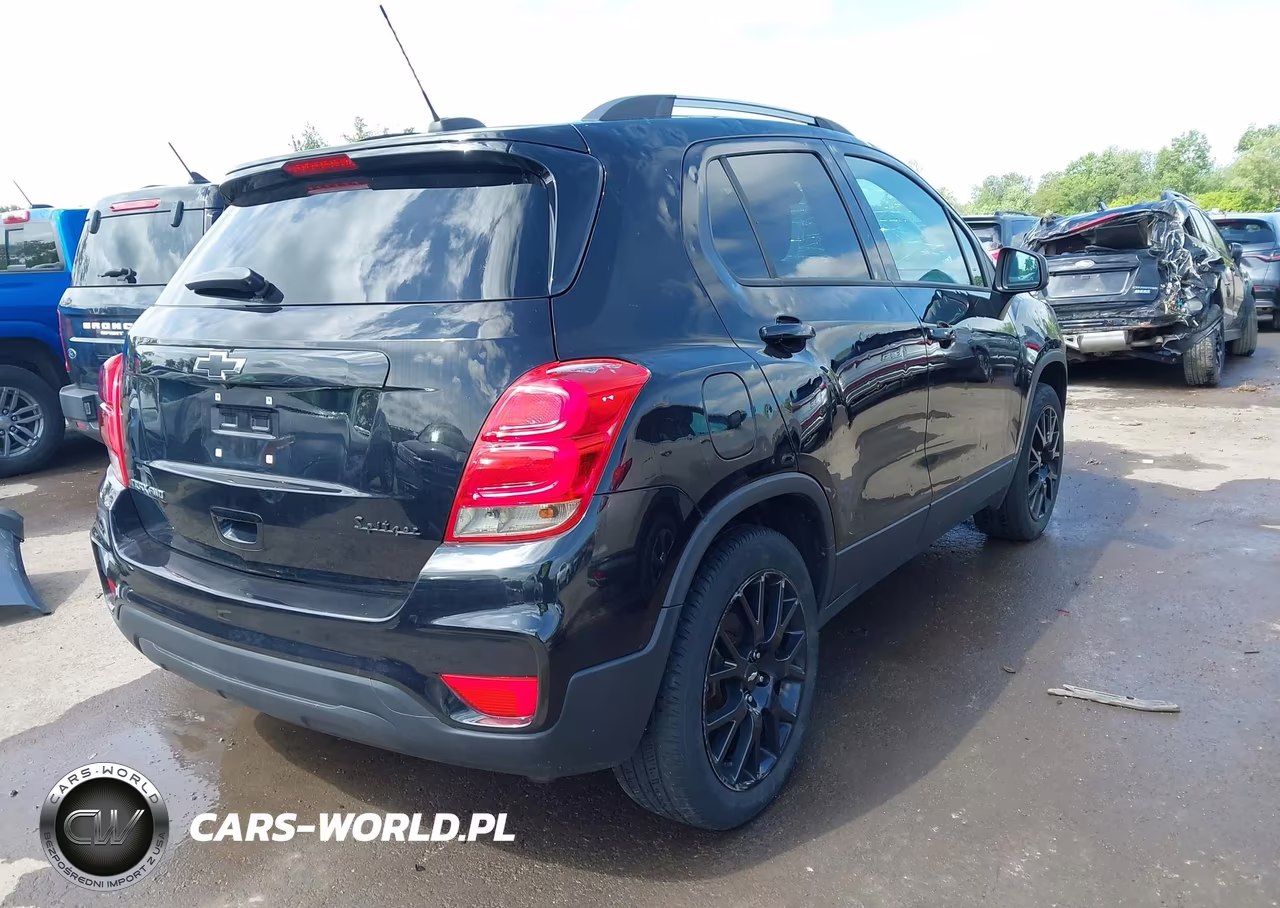 2022 Chevrolet Trax Awd Lt VIN:KL7CJPSM4NB540043 - 4