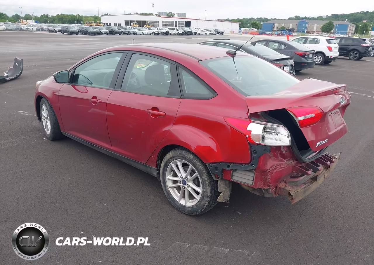 FORD FOCUS VIN:1FADP3F21FL287398 - 3