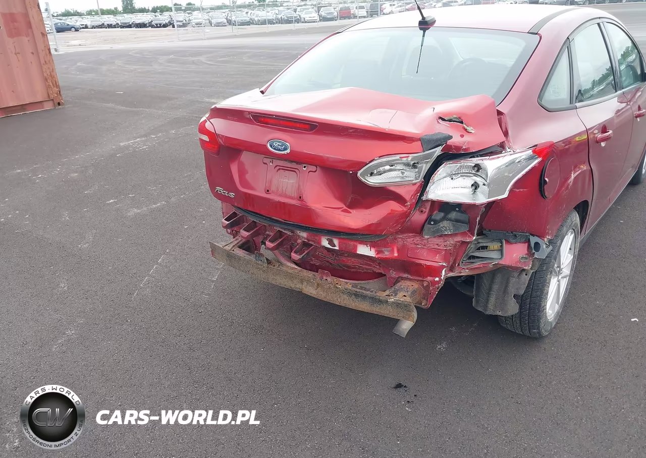 FORD FOCUS VIN:1FADP3F21FL287398 - 6