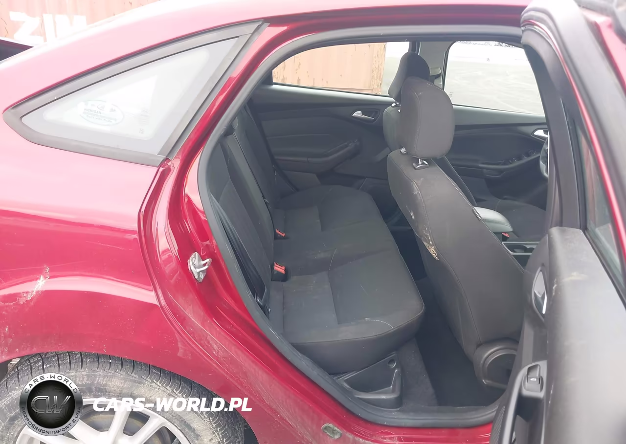 FORD FOCUS VIN:1FADP3F21FL287398 - 8