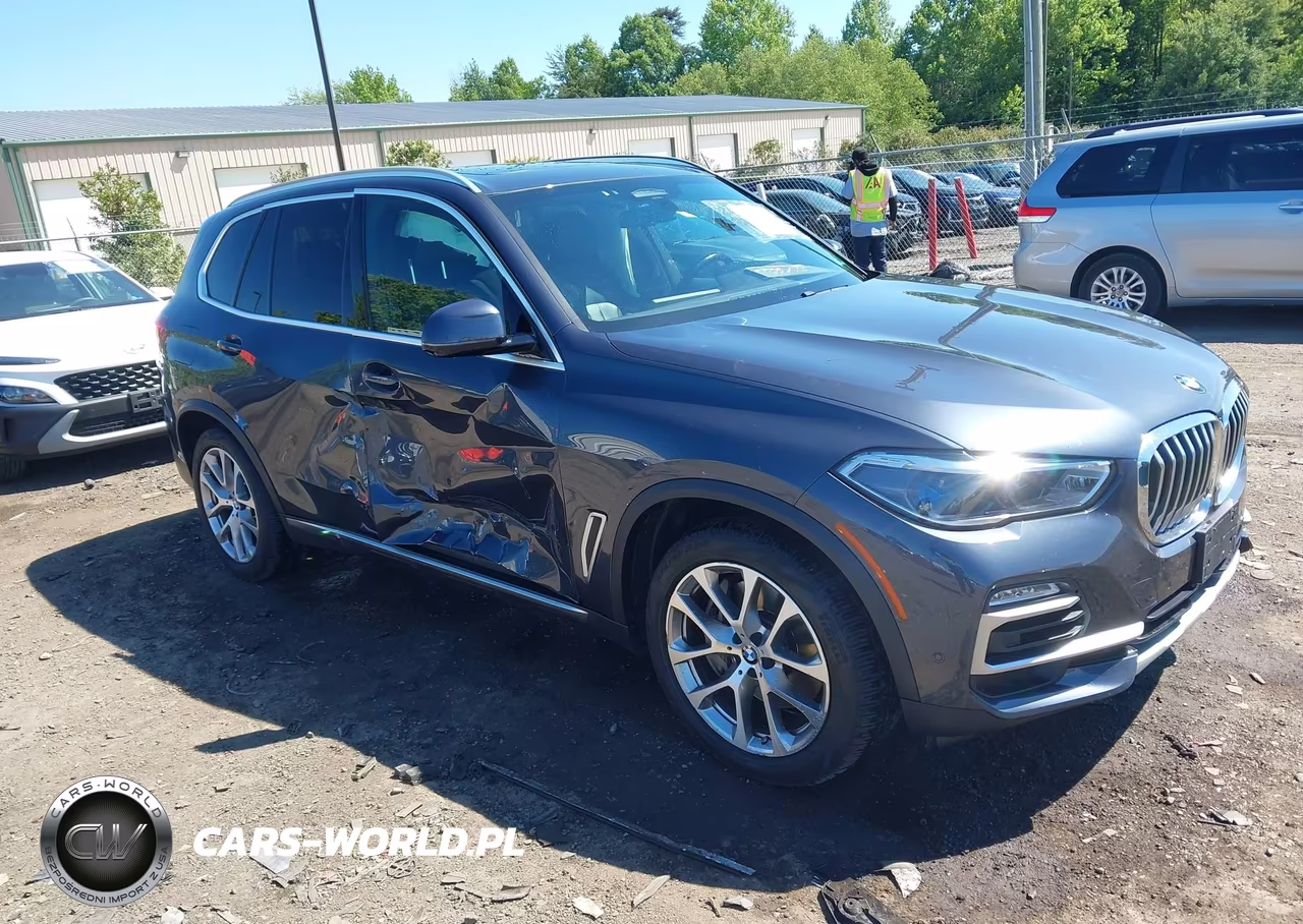2021 BMW X5 Phev xDrive45E – zdjęcie 1 z 16