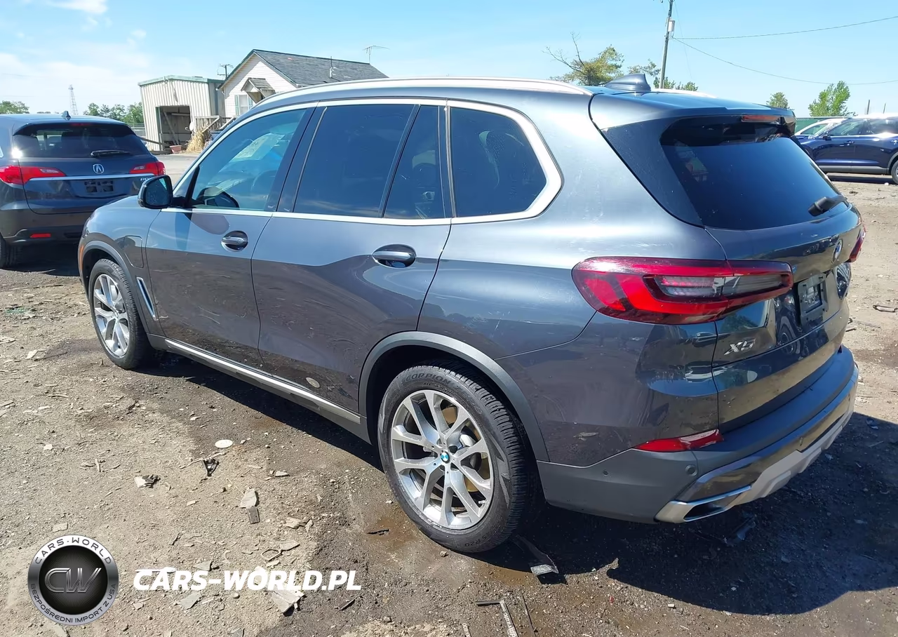 2021 BMW X5 Phev xDrive45E VIN:5UXTA6C0XM9E25592 - 3
