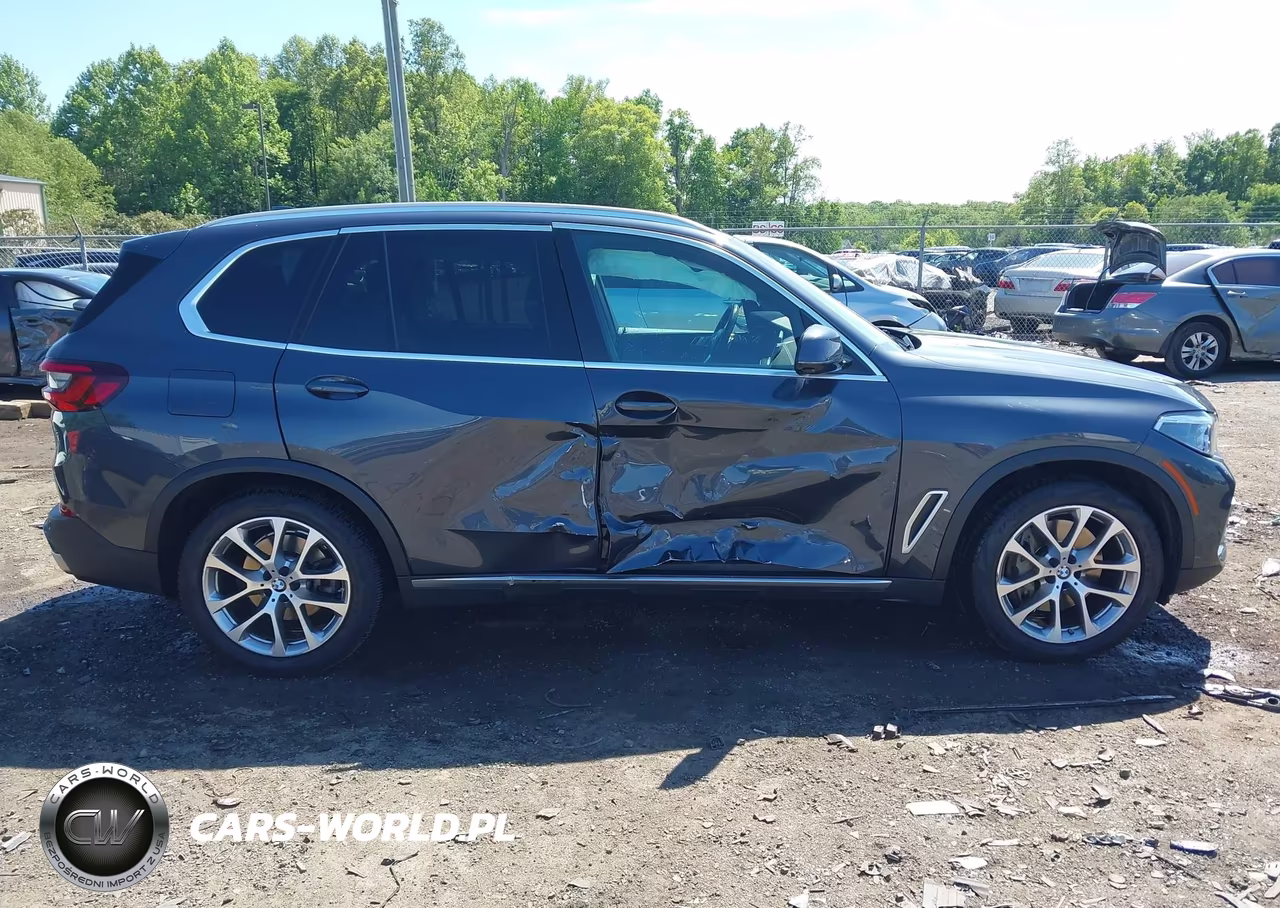 2021 BMW X5 Phev xDrive45E VIN:5UXTA6C0XM9E25592 - 6