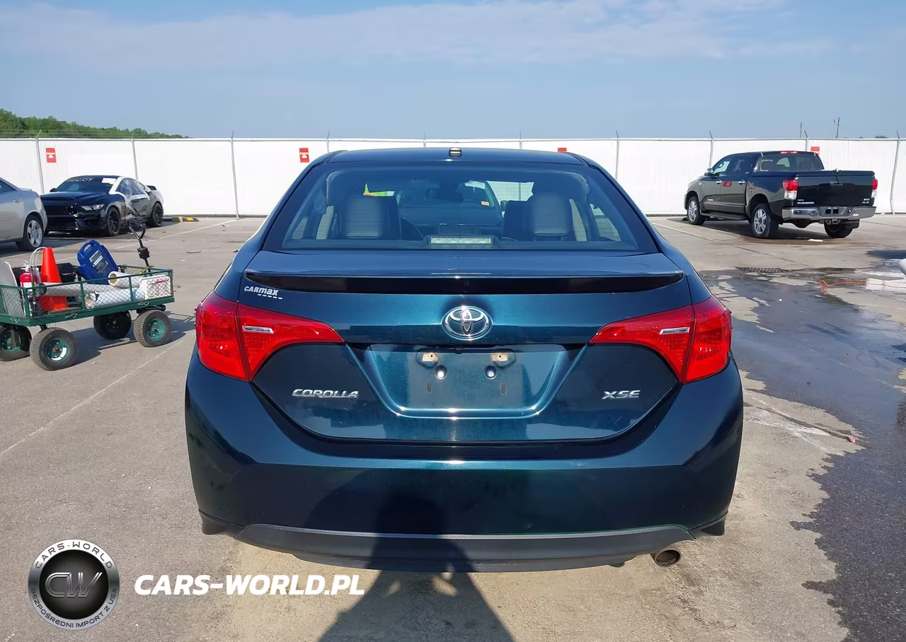 2017 Toyota Corolla Xse VIN:5YFBURHE7HP693300 - 17