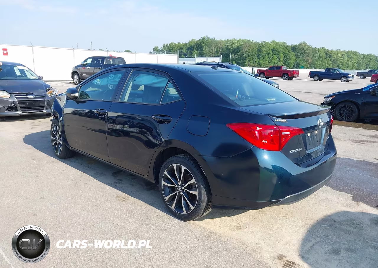 2017 Toyota Corolla Xse VIN:5YFBURHE7HP693300 - 3