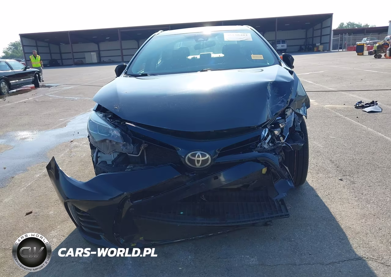 2017 Toyota Corolla Xse VIN:5YFBURHE7HP693300 - 6