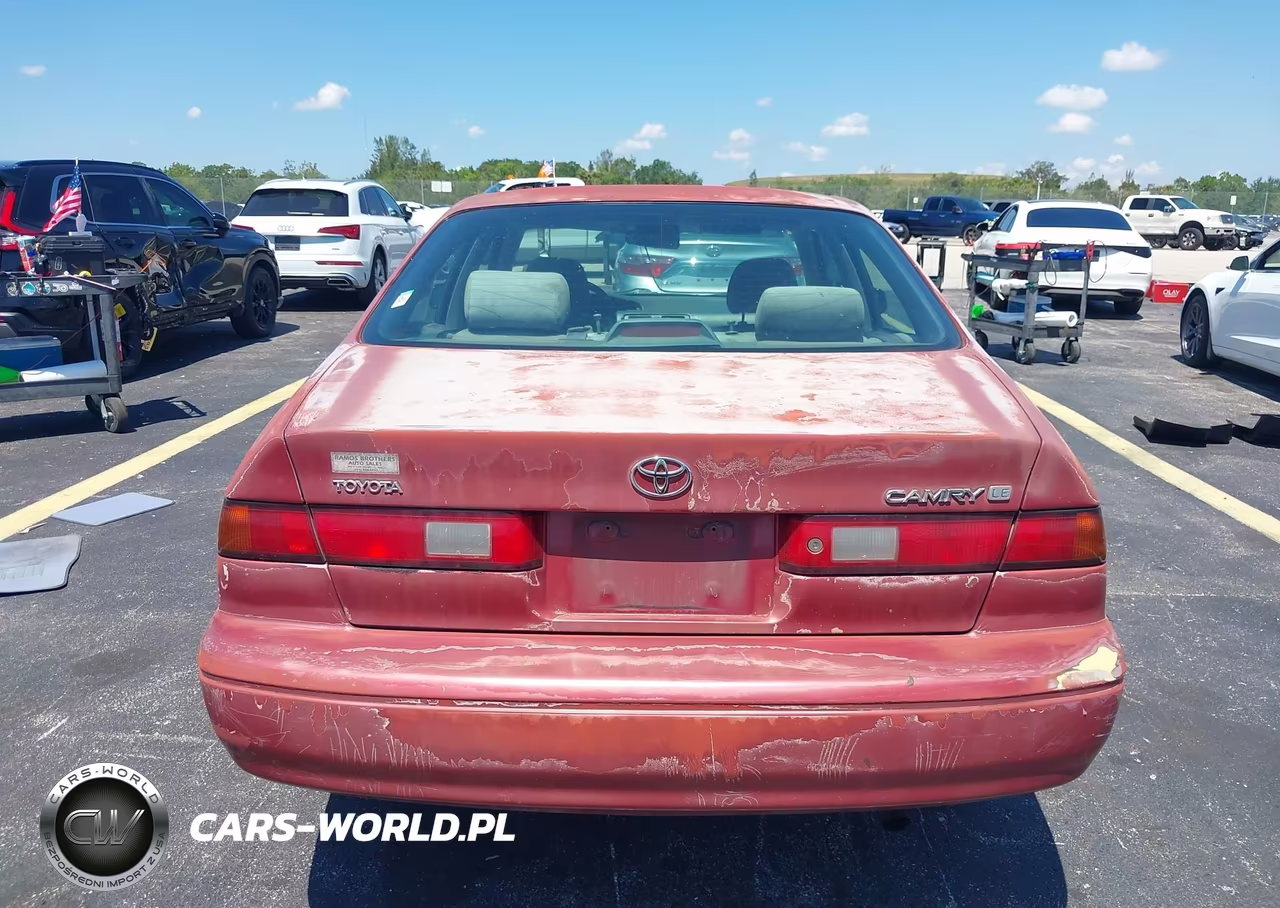 1997 Toyota Camry Le VIN:4T1BG22K5VU073018 - 16