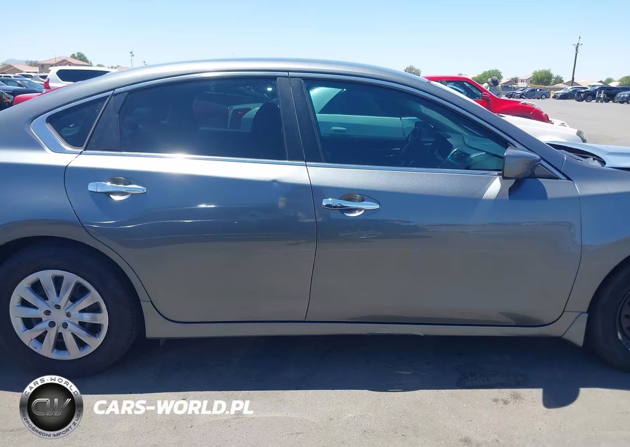 2016 Nissan Altima 2.5 S VIN:1N4AL3AP6GN385947 - 14