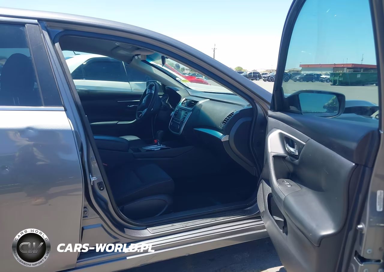 2016 Nissan Altima 2.5 S VIN:1N4AL3AP6GN385947 - 5