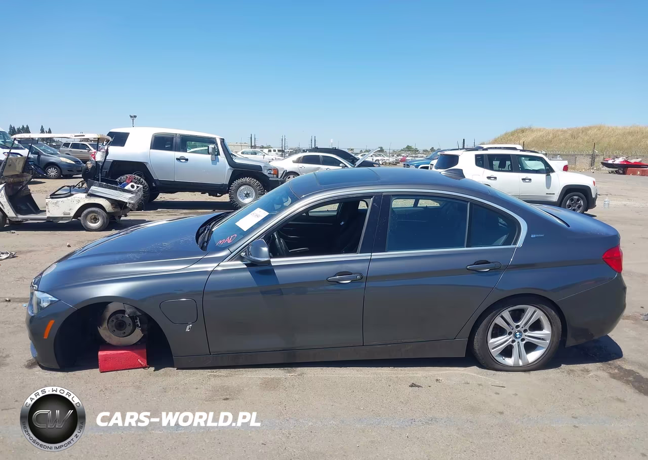 2017 BMW 330E Iperformance VIN:WBA8E1C30HA158888 - 14