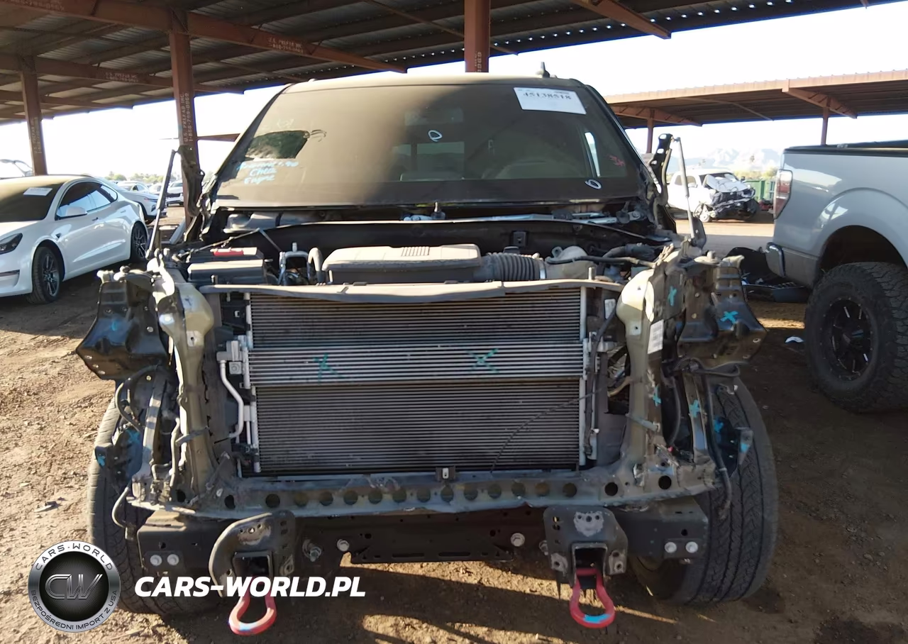 2022 Chevrolet Suburban 4Wd Z71 VIN:1GNSKDKD9NR167512 - 6