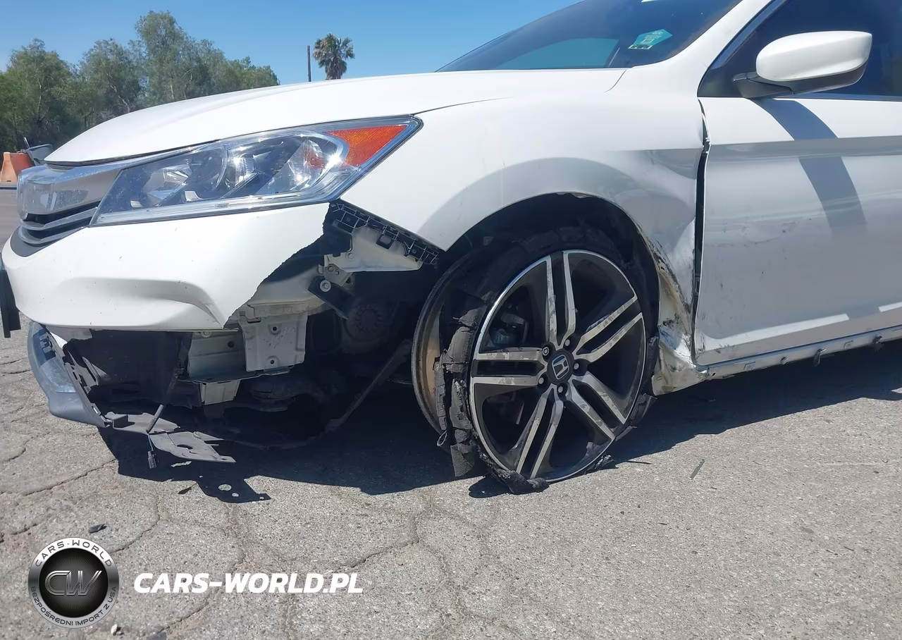 2017 Honda Accord Sport VIN:1HGCR2F50HA129218 - 12