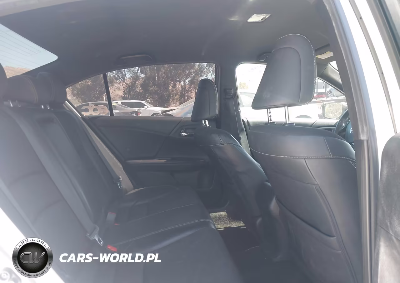 2017 Honda Accord Sport VIN:1HGCR2F50HA129218 - 8