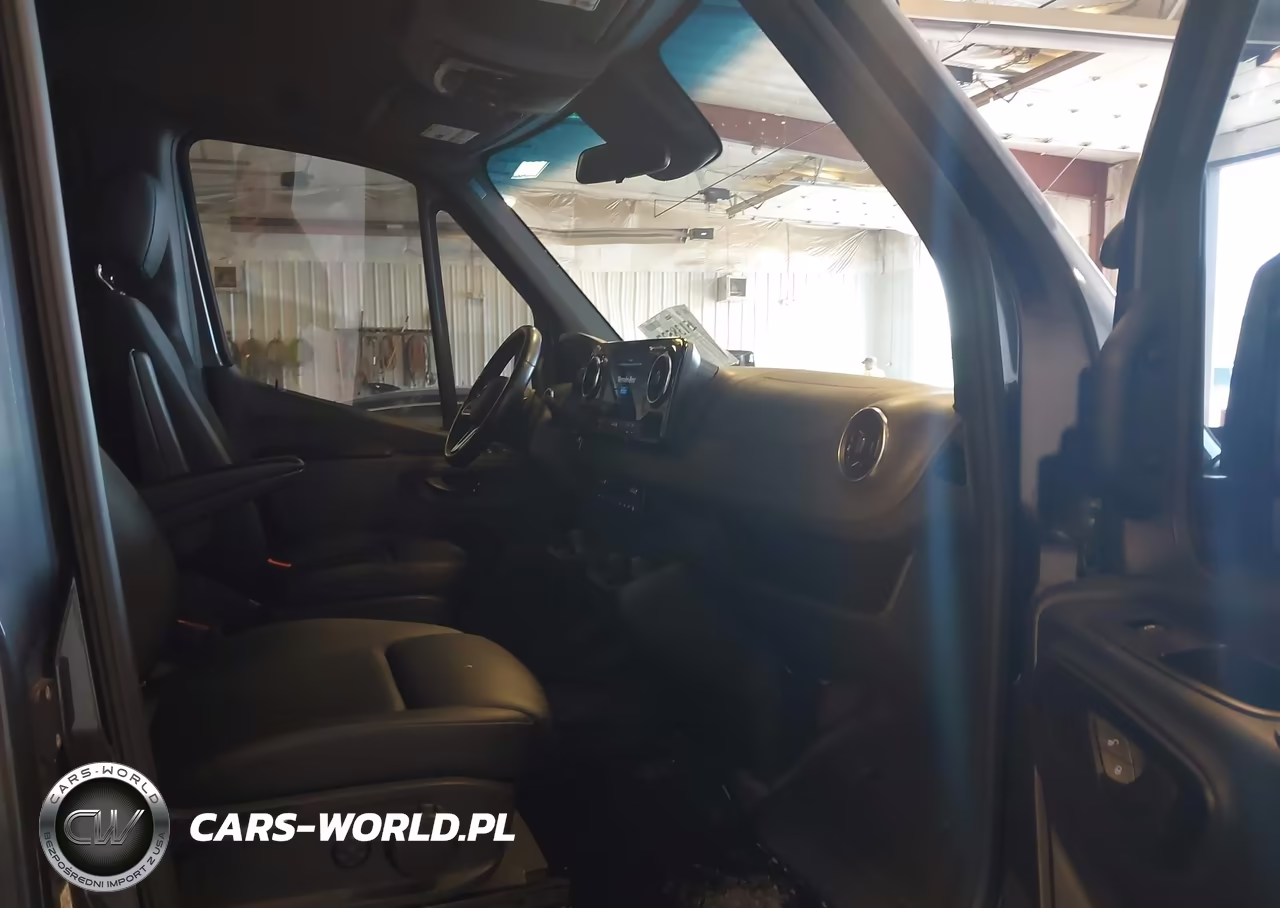 2022 Mercedes-Benz Sprinter 2500 Standard Roof V6 VIN:W1Z4EFHY0NP450432 - 5