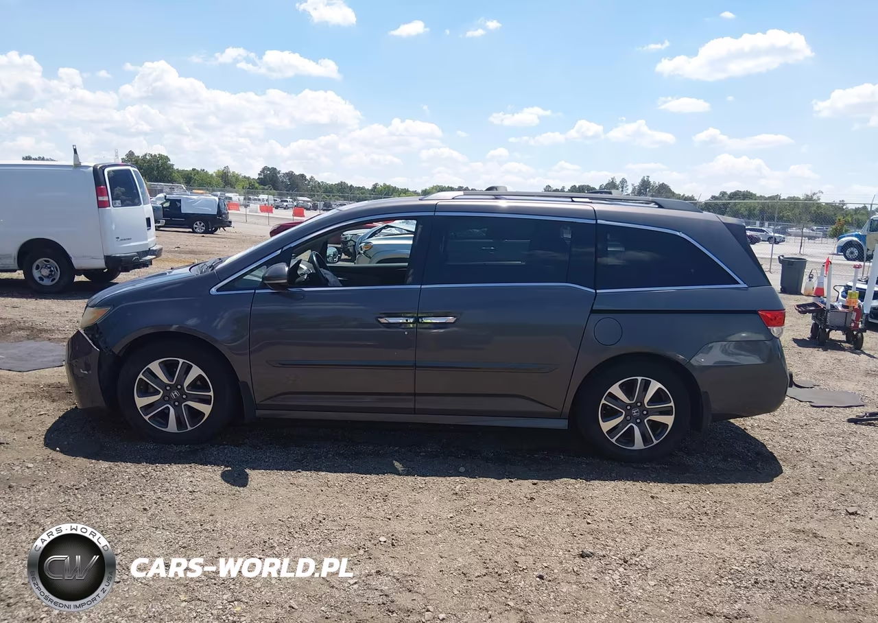 2016 Honda Odyssey Touring-Touring Elite VIN:5FNRL5H96GB146106 - 15