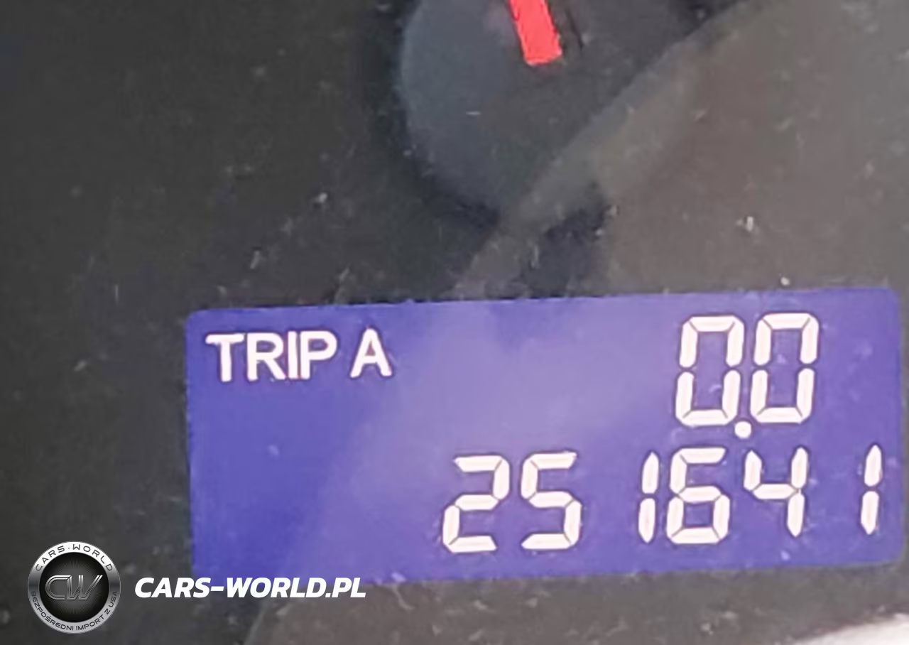 2007 Honda Fit Sport VIN:JHMGD38617S018940 - 12