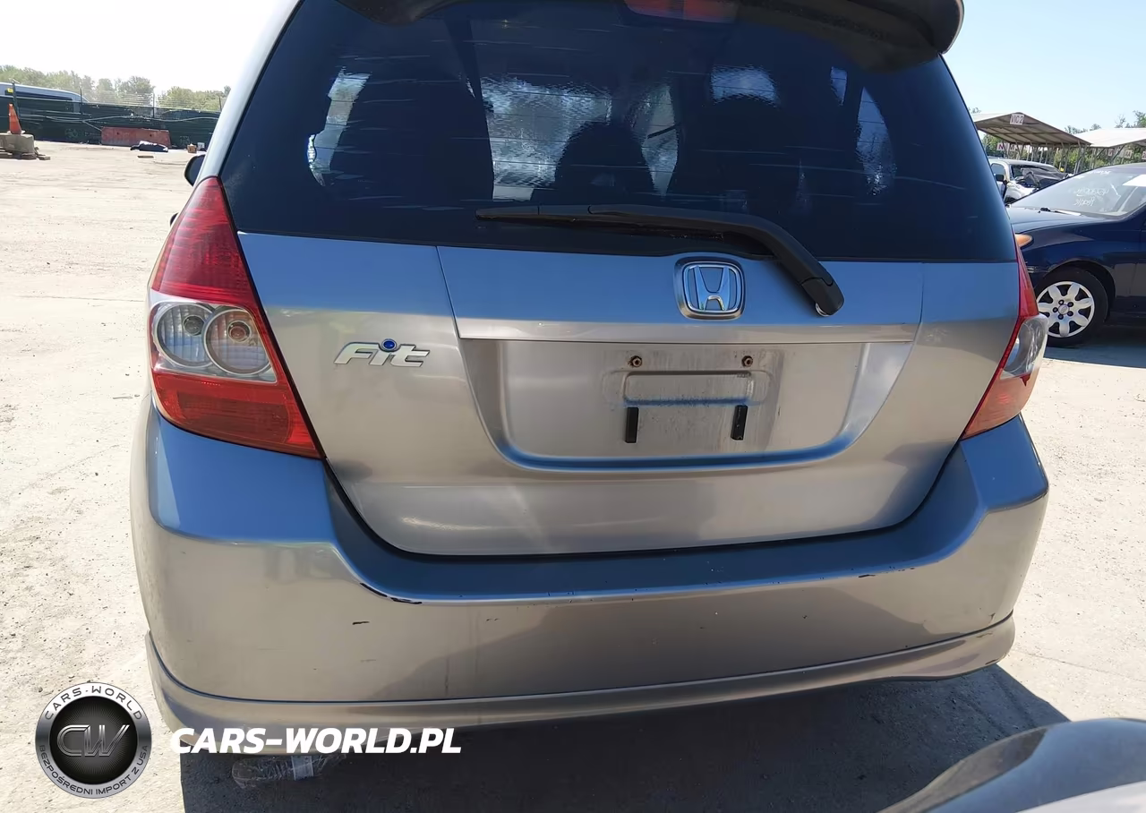 2007 Honda Fit Sport VIN:JHMGD38617S018940 - 6