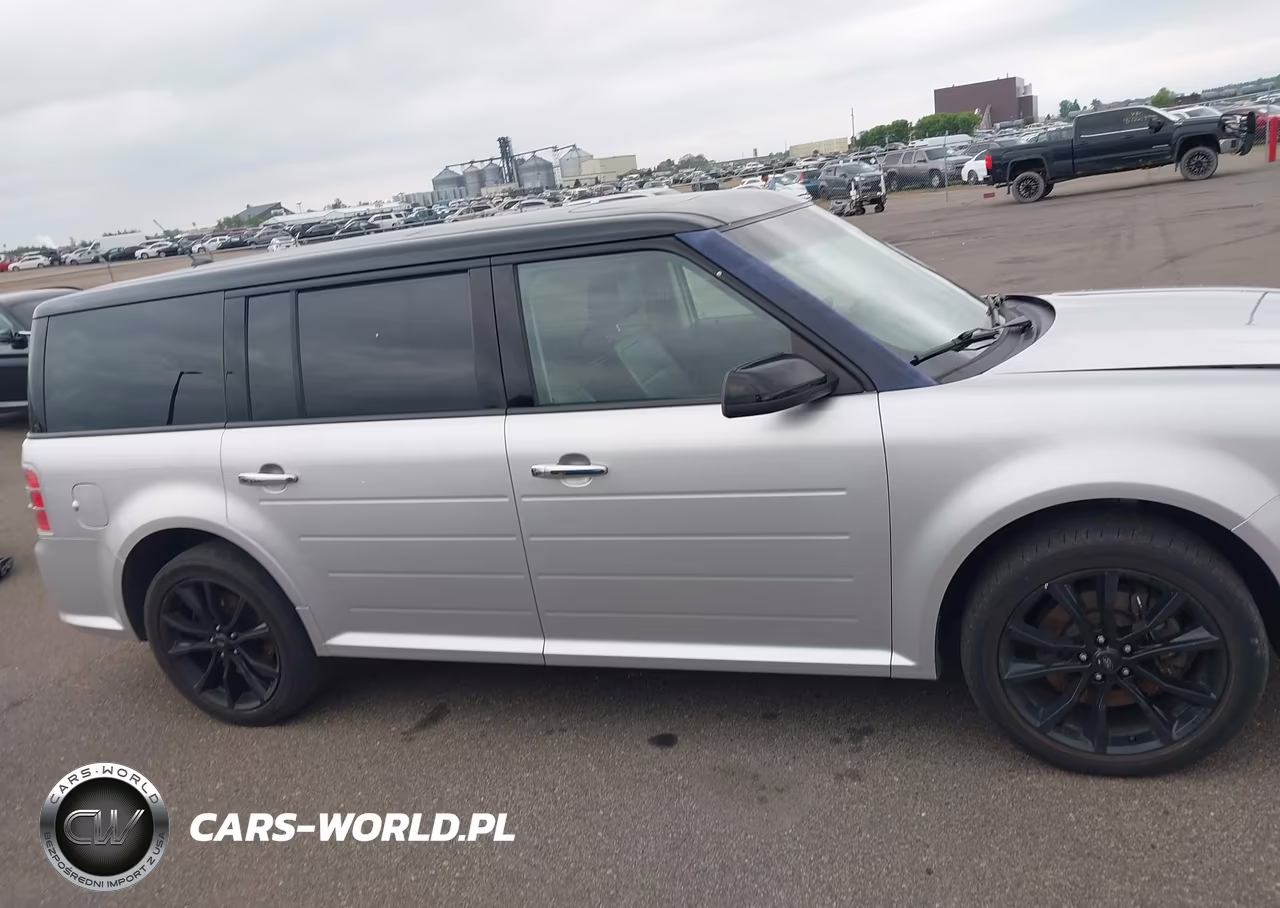 2018 Ford Flex Limited VIN:2FMHK6D85JBA00250 - 13
