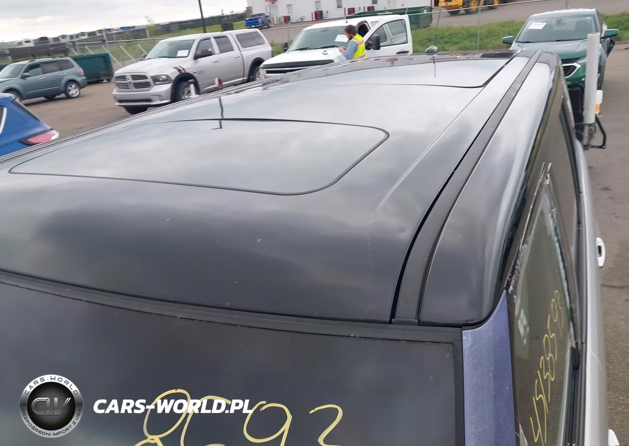 2018 Ford Flex Limited VIN:2FMHK6D85JBA00250 - 17