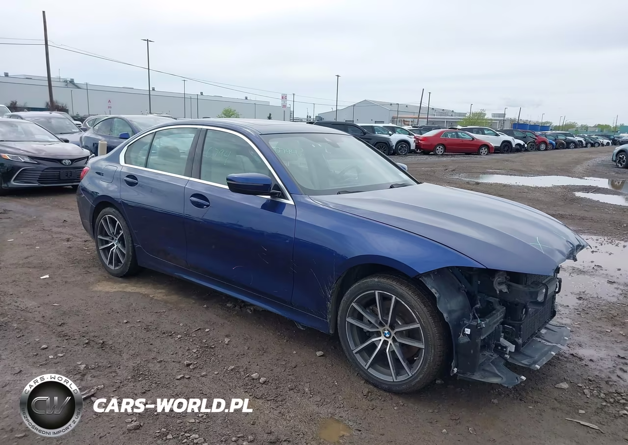 2020 BMW 330I xDrive – zdjęcie 1 z 18