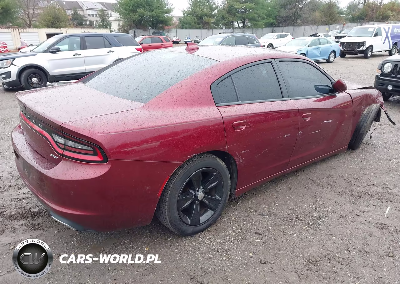 2018 Dodge Charger Sxt Plus Rwd VIN:2C3CDXHG4JH142316 - 4