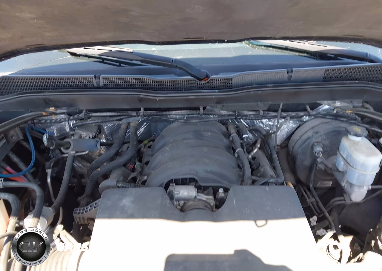 2015 Chevrolet Silverado 1500 1Lt VIN:1GCRCREH4FZ213166 - 10
