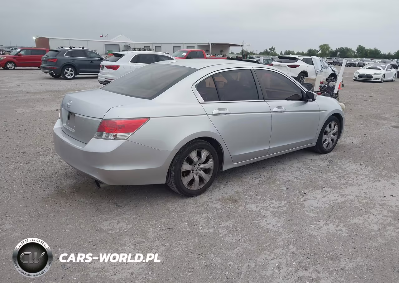 2010 Honda Accord 2.4 Ex-L VIN:1HGCP2F8XAA116983 - 4