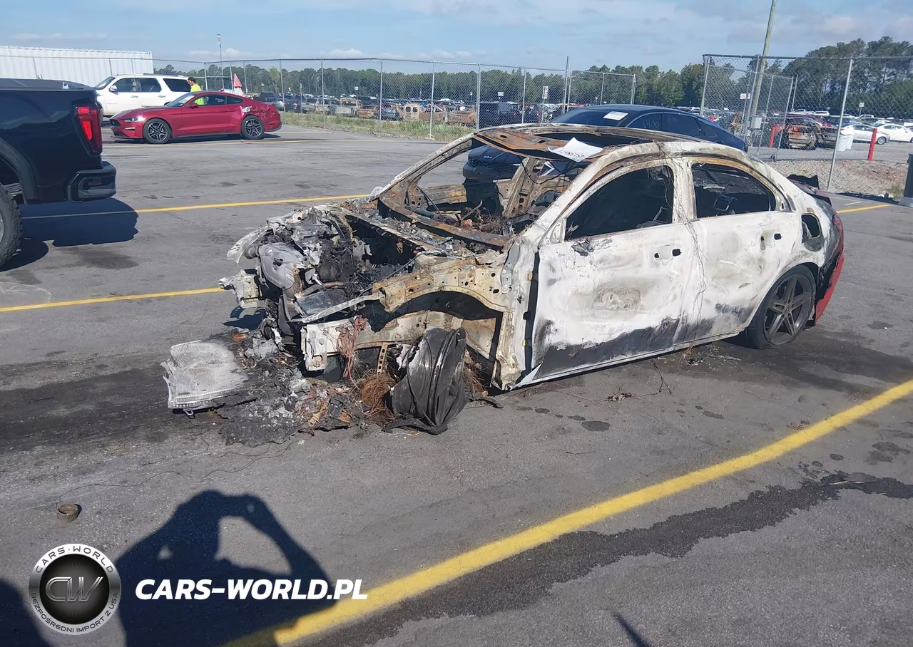 2019 Mercedes-Benz A 220 VIN:WDD3G4EB1KW024016 - 2
