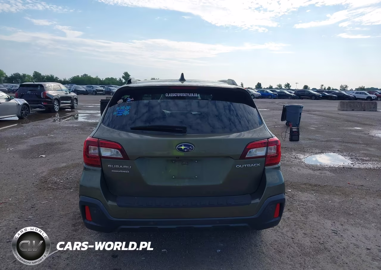 2018 Subaru Outback 2.5I Touring VIN:4S4BSATC1J3308613 - 16