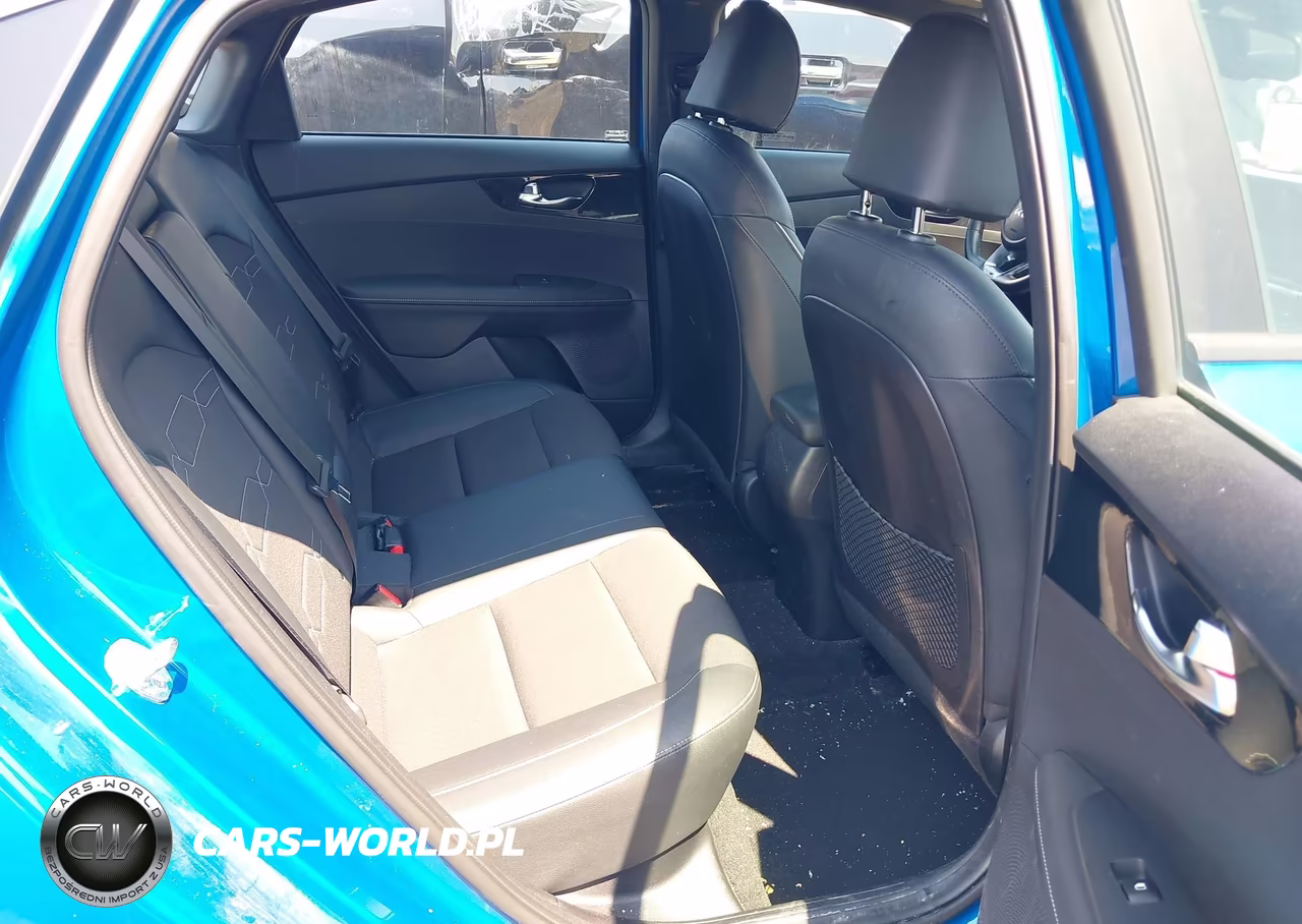 2022 Kia Forte Gt-Line VIN:3KPF54AD3NE427790 - 8