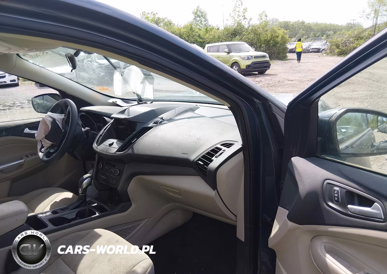 2019 Ford Escape Se VIN:1FMCU0GD5KUB13122 - 5