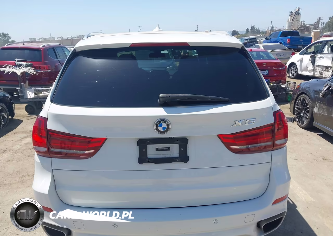 2018 BMW X5 xDrive50I VIN:5UXKR6C57J0U14384 - 16