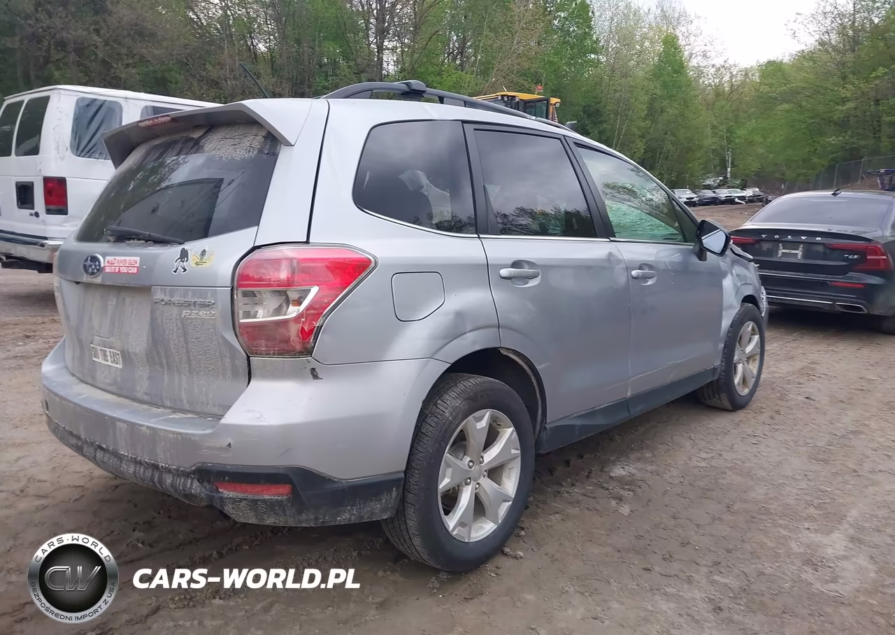 2014 Subaru Forester 2.5I Touring VIN:JF2SJAMC2EH476888 - 4
