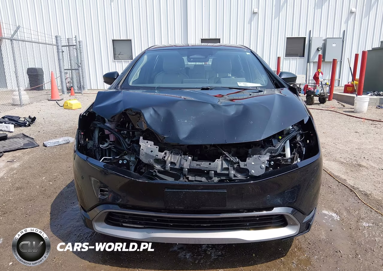 2023 Toyota Prius Xle VIN:JTDACAAU8P3006754 - 13