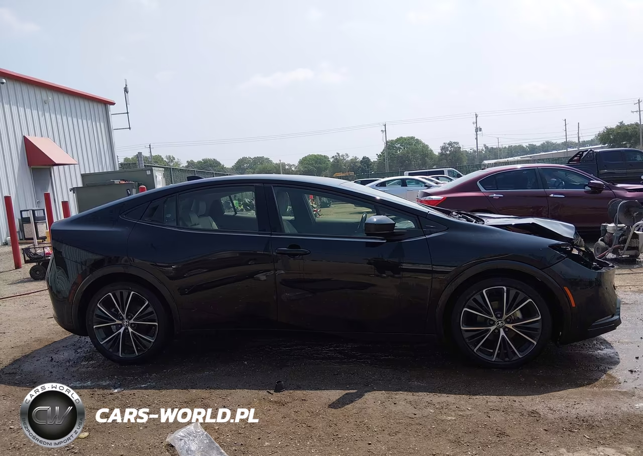 2023 Toyota Prius Xle VIN:JTDACAAU8P3006754 - 14