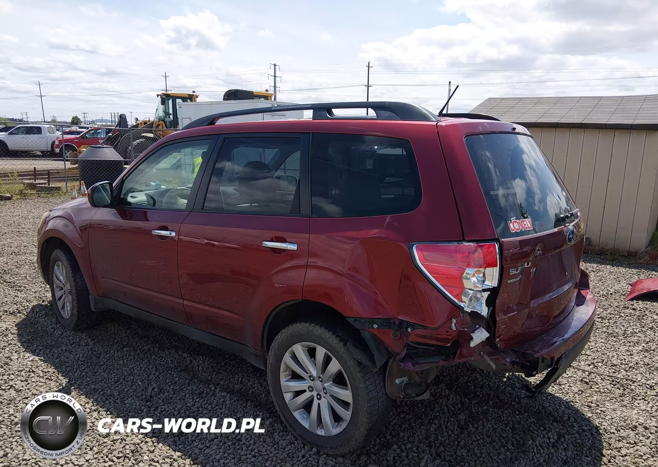2012 Subaru Forester 2.5X Premium VIN:JF2SHADC7CH436055 - 3