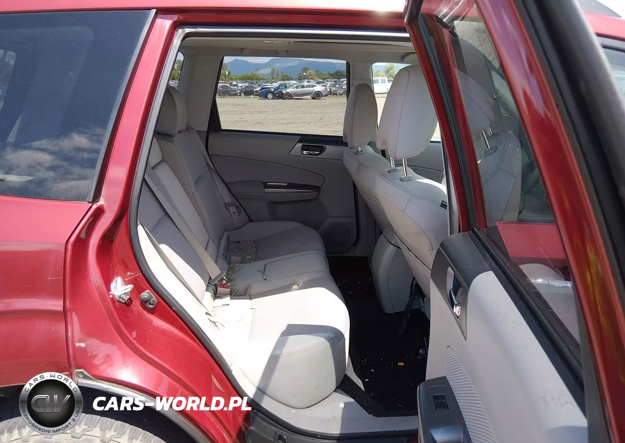 2012 Subaru Forester 2.5X Premium VIN:JF2SHADC7CH436055 - 8