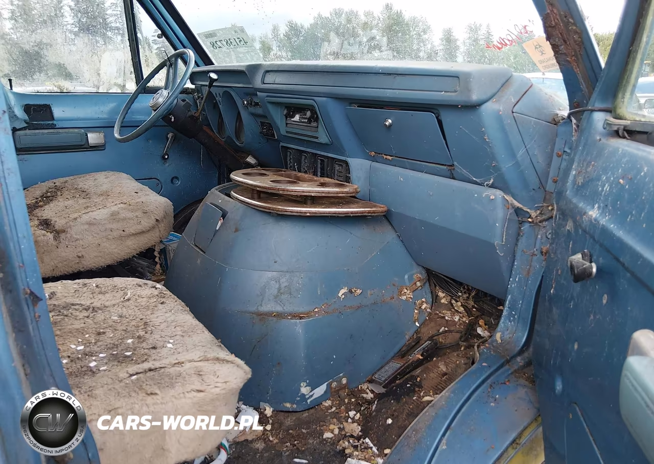 1977 Dodge Van Tr VIN:B35BE7K103404 - 5