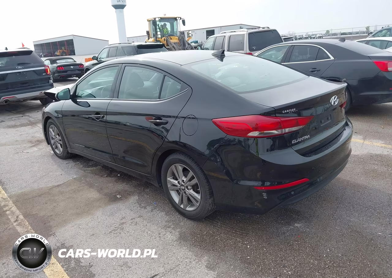 2017 Hyundai Elantra Se VIN:5NPD84LF0HH073658 - 3