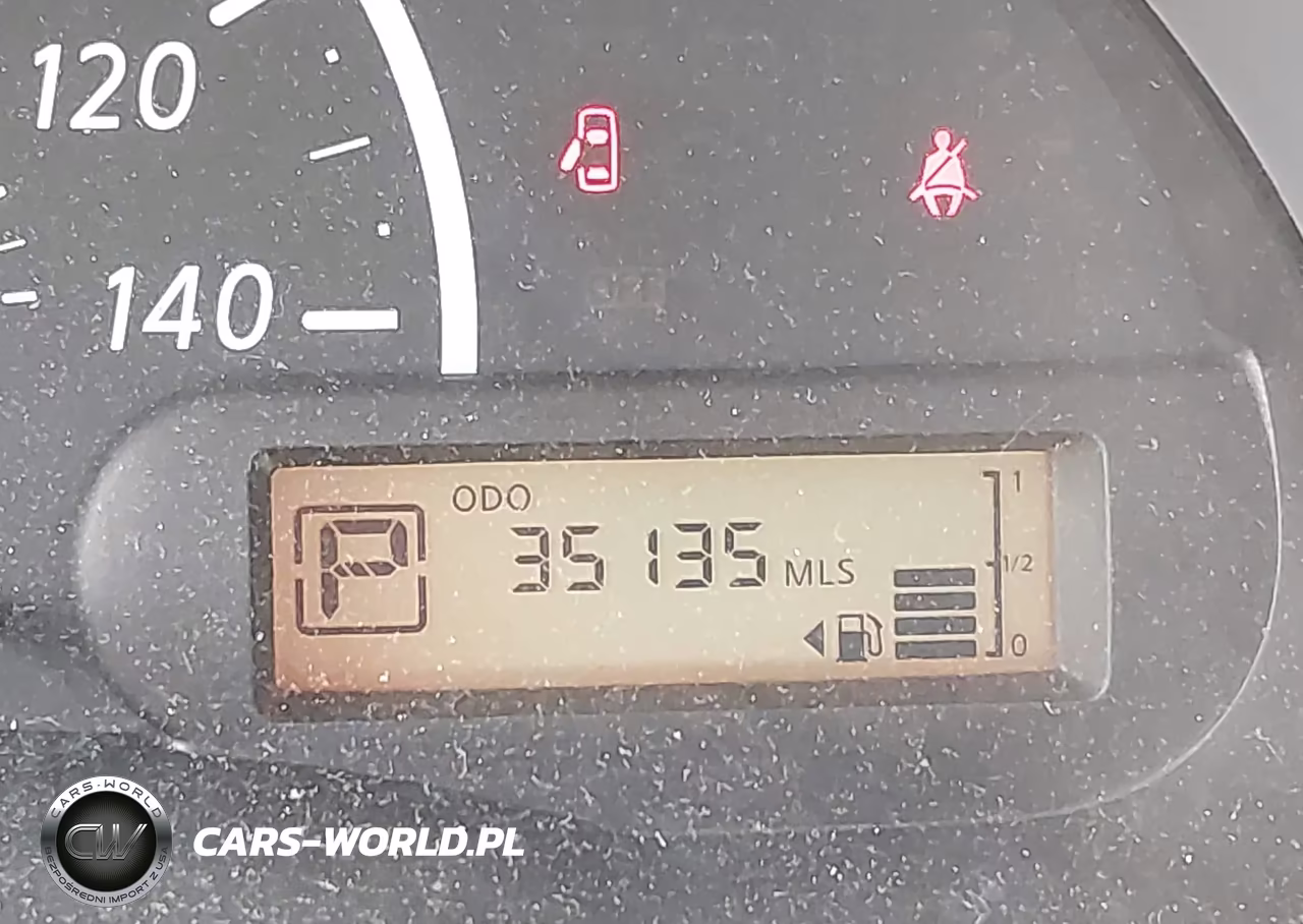 2016 Nissan Versa 1.6 S+ VIN:3N1CN7AP5GL827804 - 15
