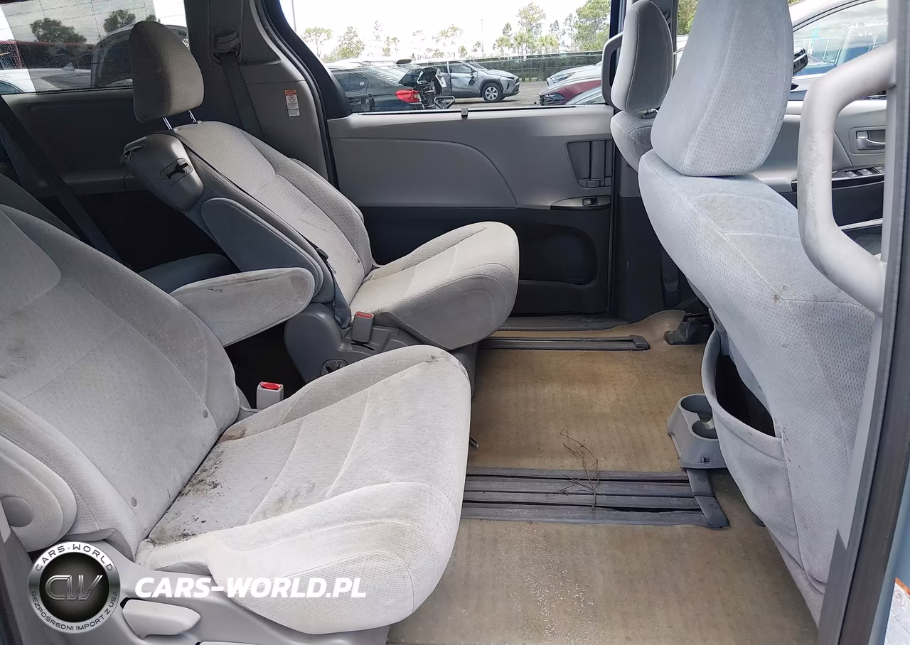 2015 Toyota Sienna Le 8 Passenger VIN:5TDKK3DCXFS536467 - 8
