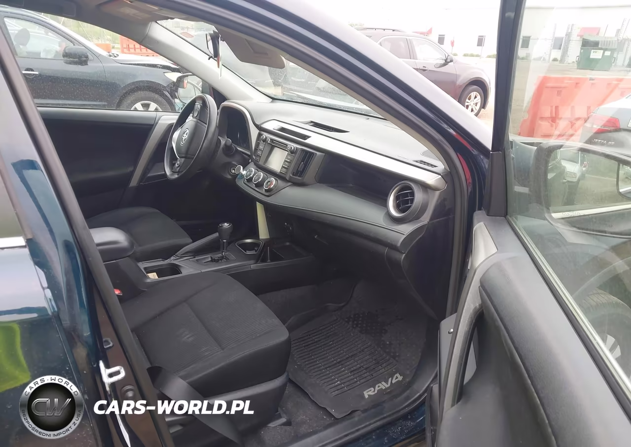 2017 Toyota Rav4 Le VIN:2T3ZFREV0HW393617 - 5