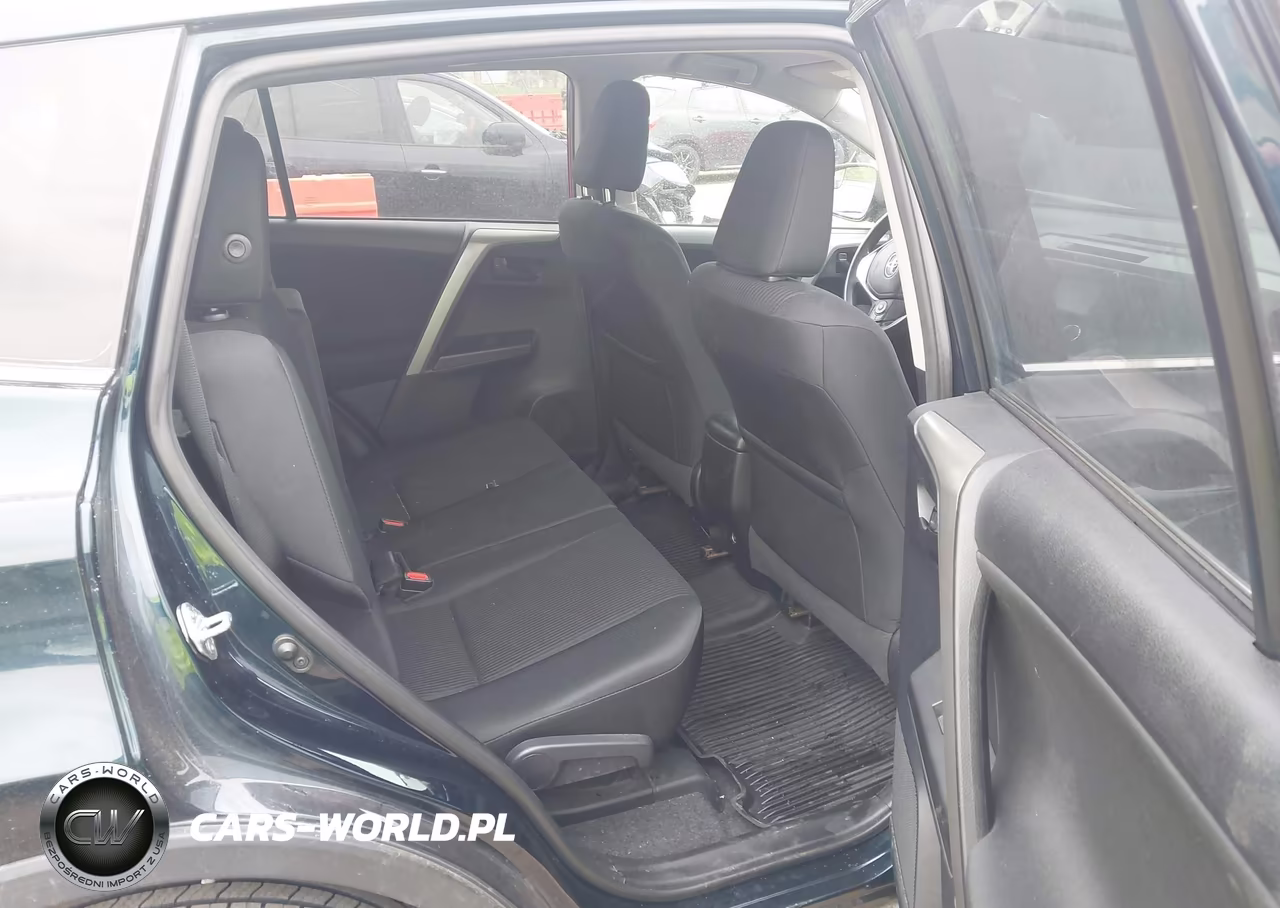 2017 Toyota Rav4 Le VIN:2T3ZFREV0HW393617 - 8