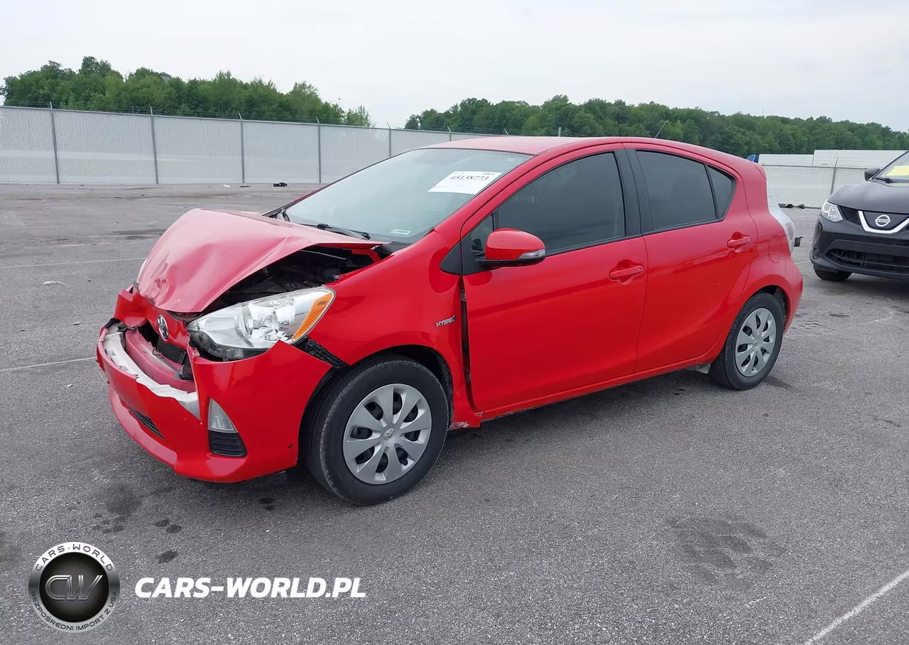 2014 Toyota Prius C Two VIN:JTDKDTB32E1565955 - 2