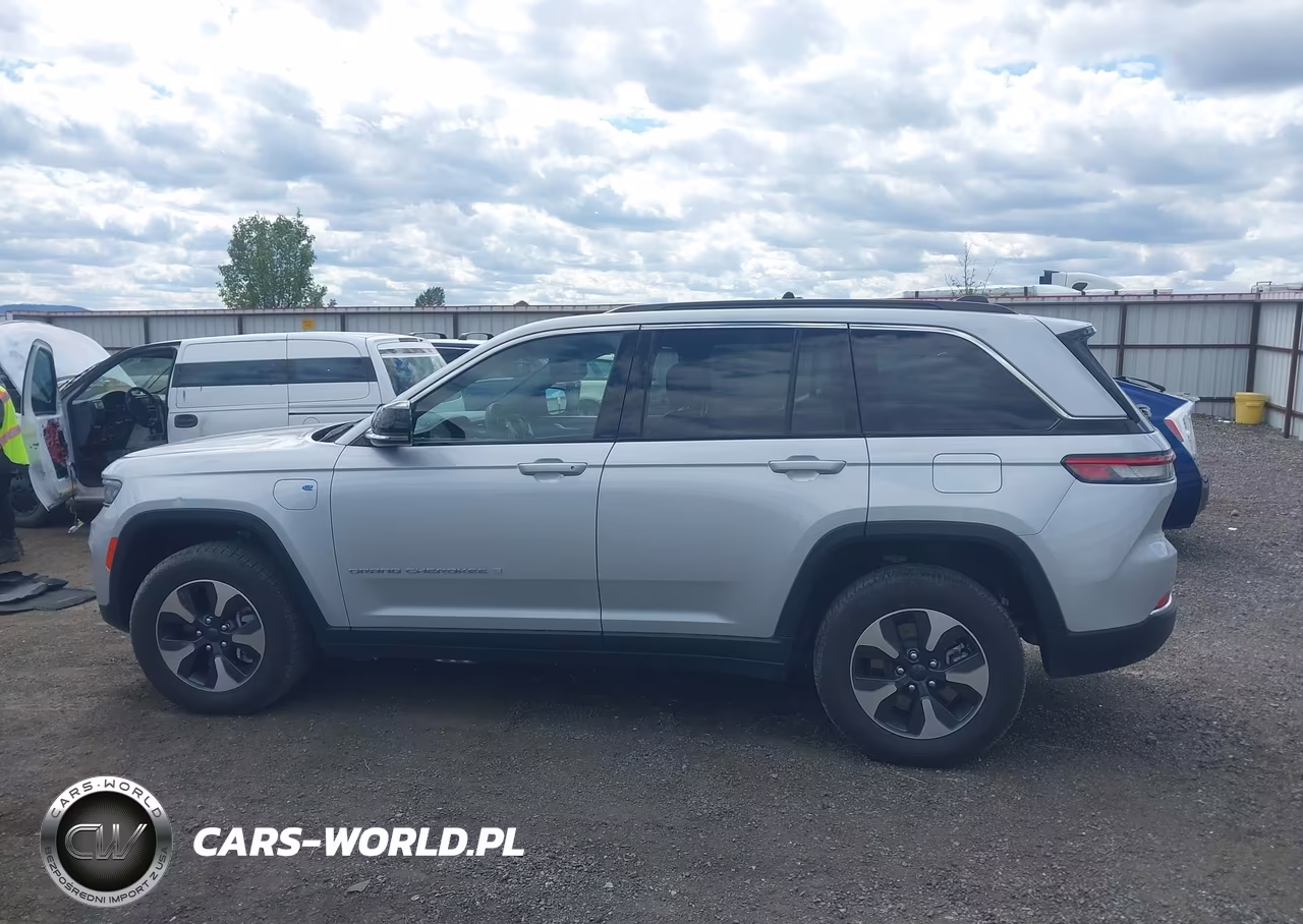 2024 Jeep Grand Cherokee 4Xe VIN:1C4RJYB62RC120138 - 14