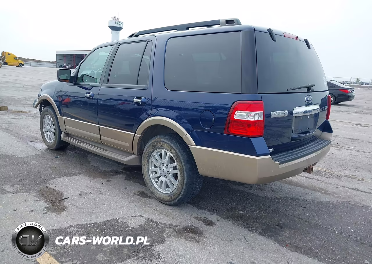 2011 Ford Expedition Xlt VIN:1FMJU1J59BEF38948 - 3