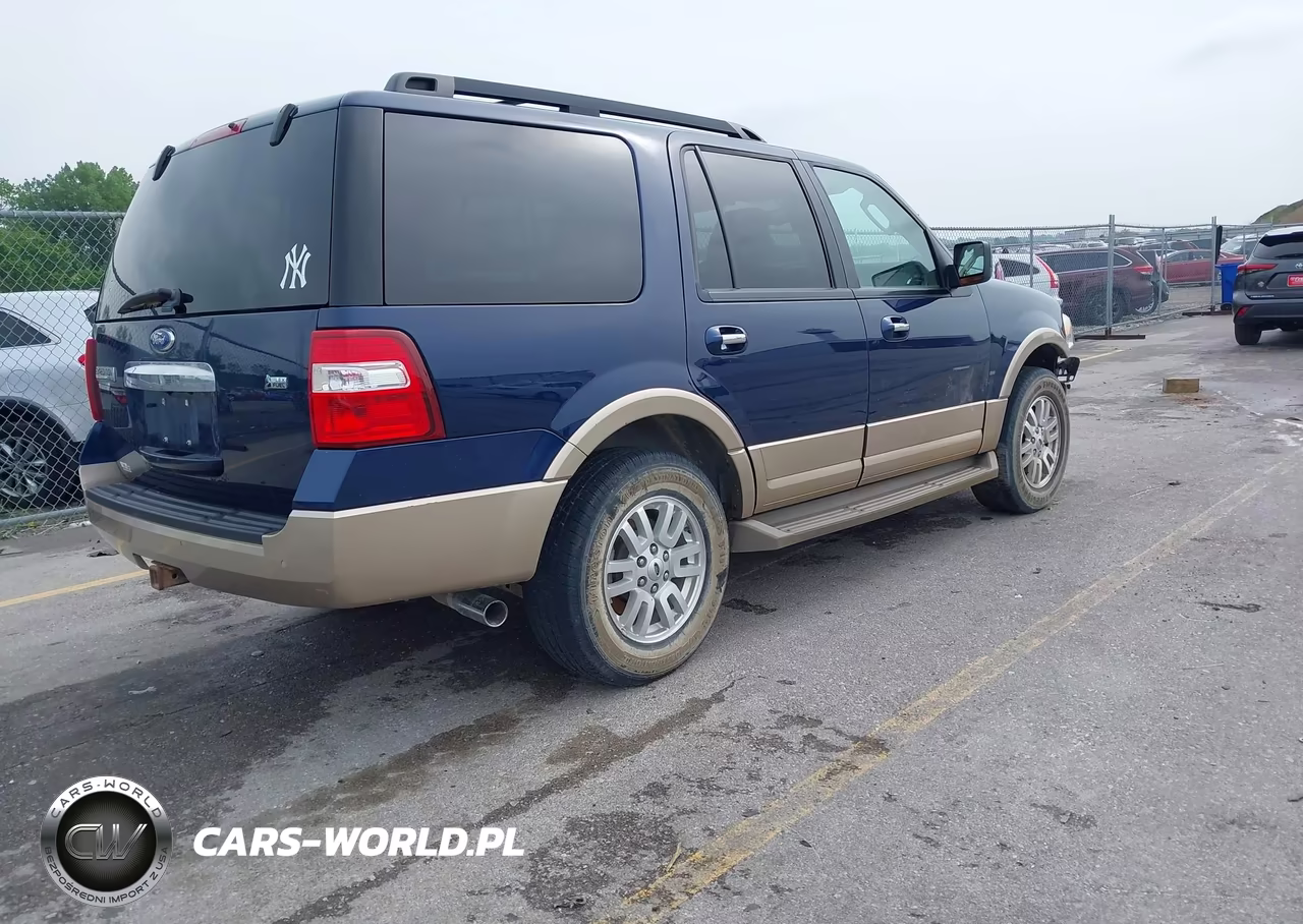 2011 Ford Expedition Xlt VIN:1FMJU1J59BEF38948 - 4