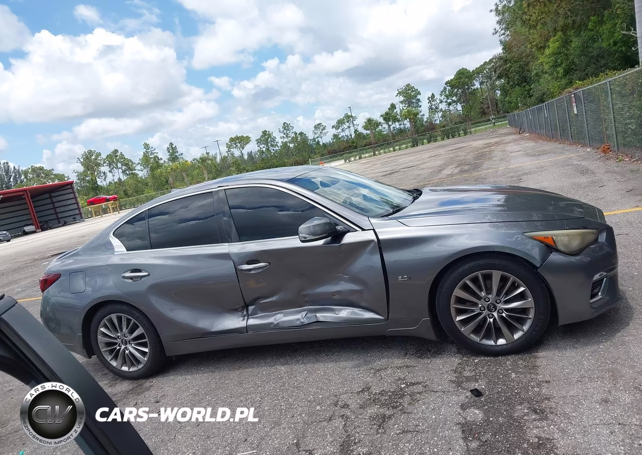 2018 Infiniti Q50 3.0T Luxe VIN:JN1EV7AP8JM360707 - 13